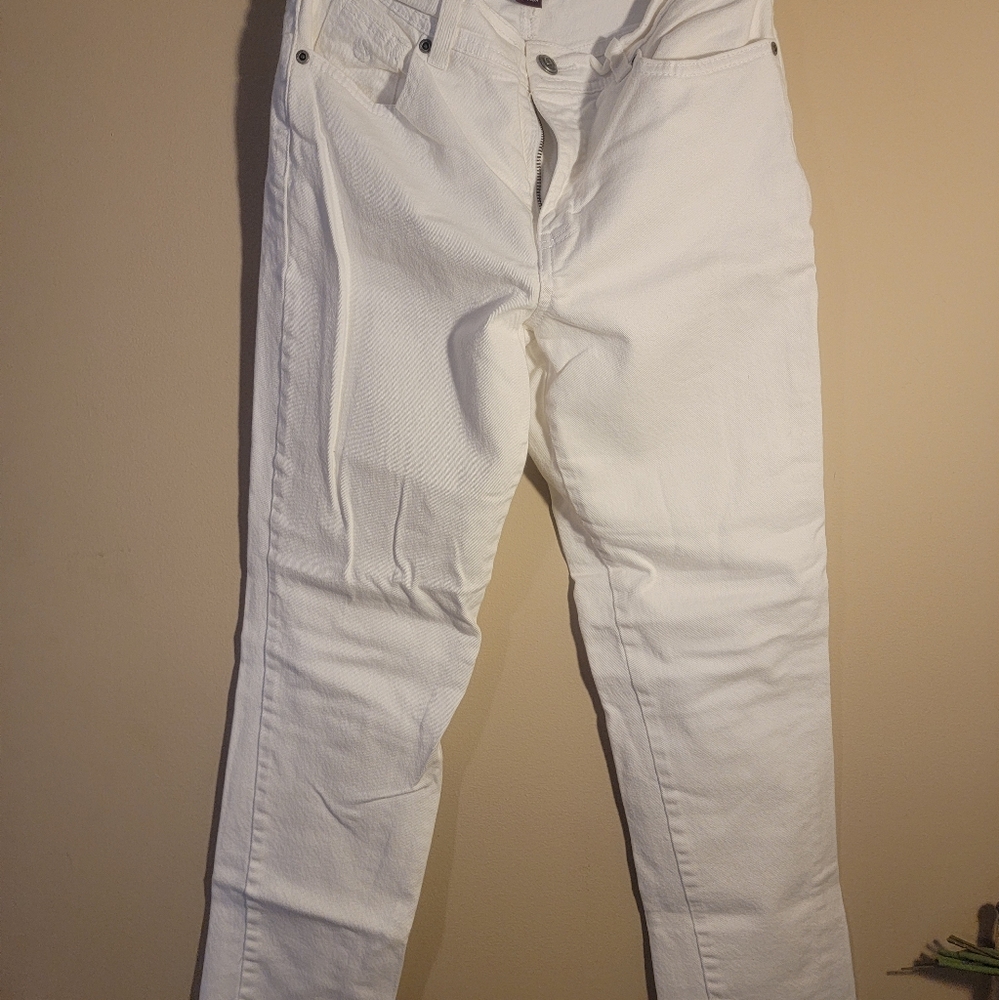 Gloria Vanderbilt White Straight Leg Jeans Size 6